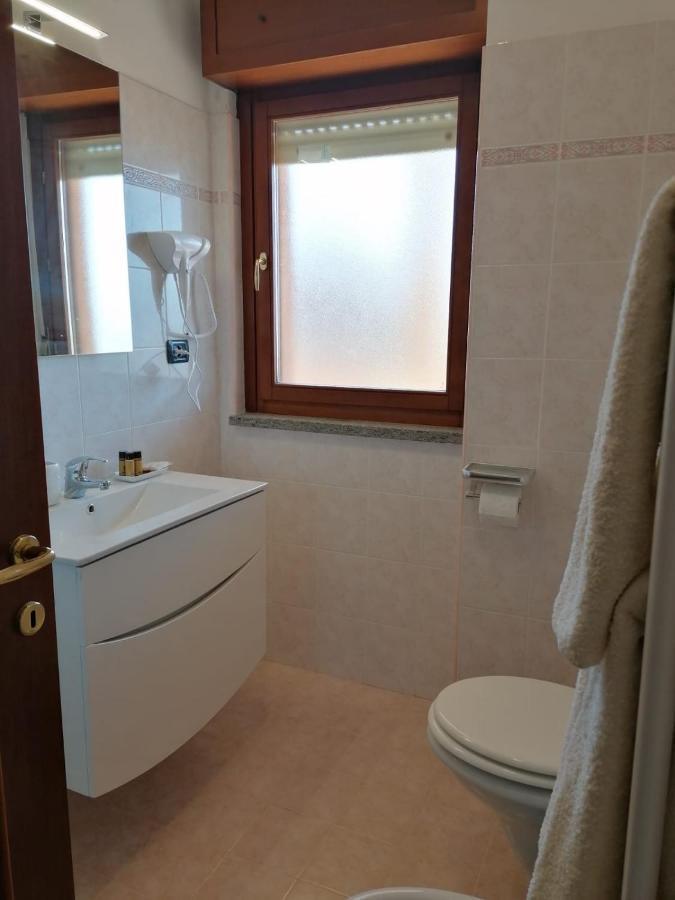 B&Byanet'S Beautiful House Civitavecchia Exterior foto