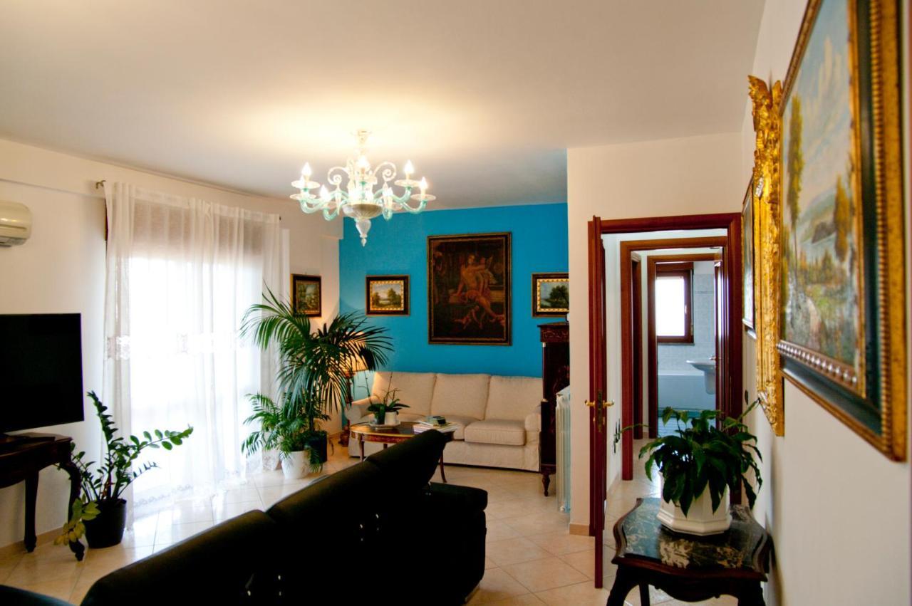 B&Byanet'S Beautiful House Civitavecchia Exterior foto