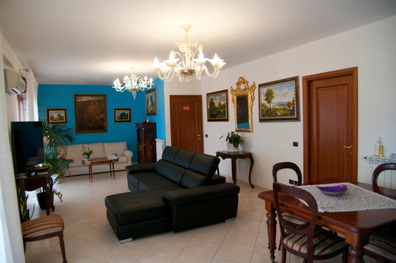 B&Byanet'S Beautiful House Civitavecchia Exterior foto