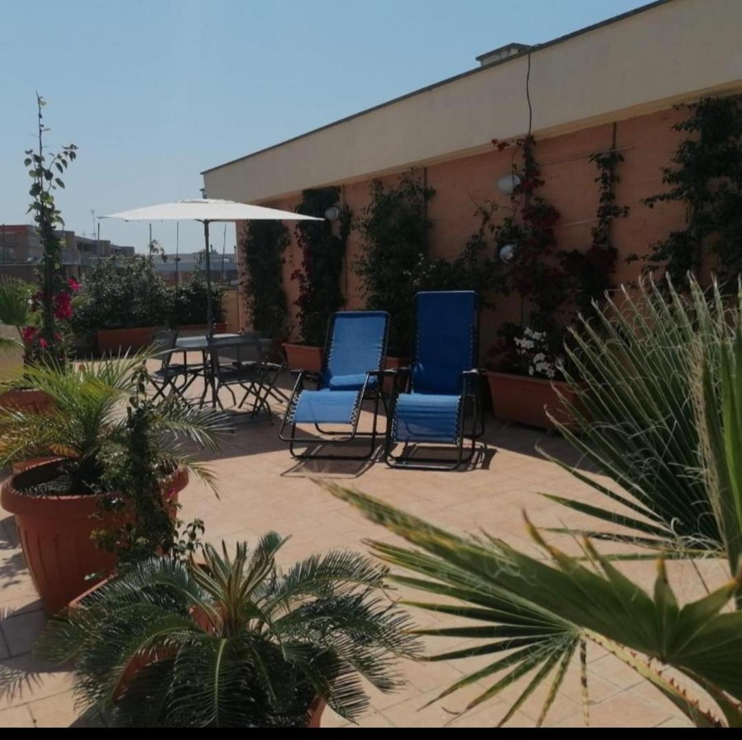 B&Byanet'S Beautiful House Civitavecchia Exterior foto